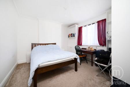 Media image 03