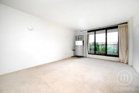 Media image 01