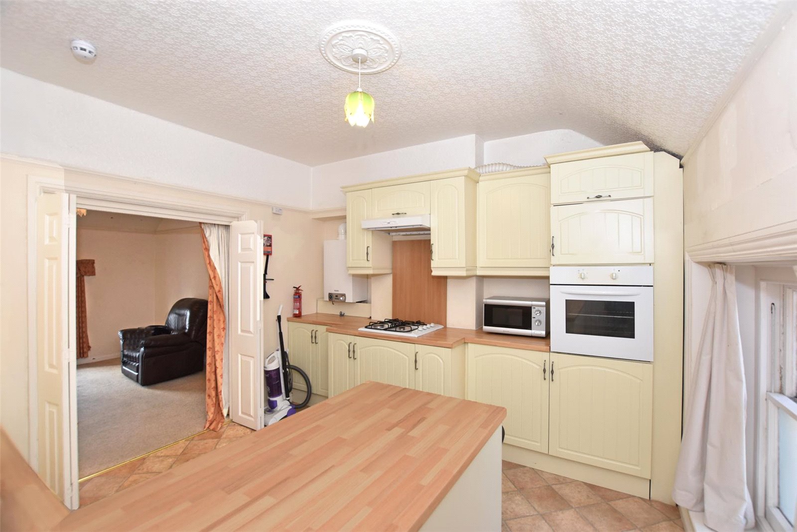 2 bedroom Apartment for rent in Powys