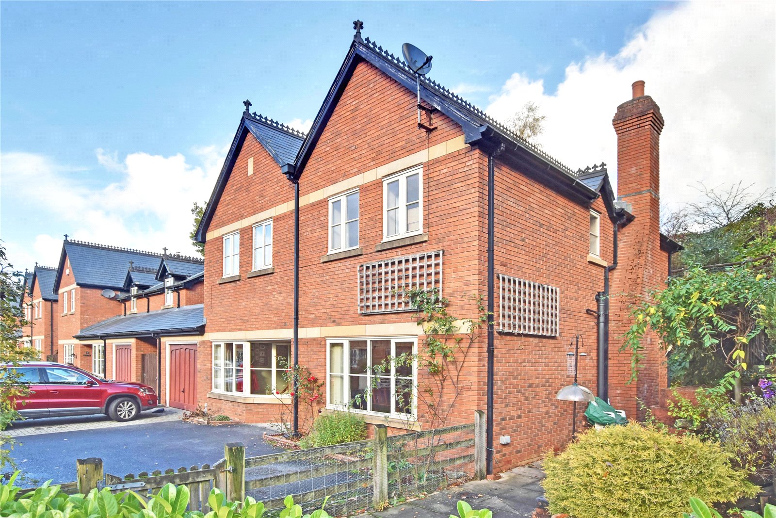 4 Bedroom Detached House For Sale In Powys