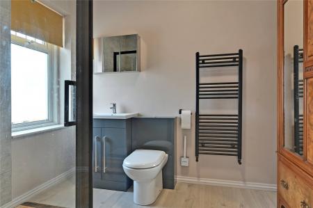 Ensuite Shower Room