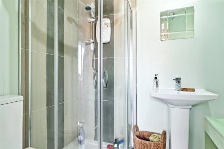 En-Suite Shower