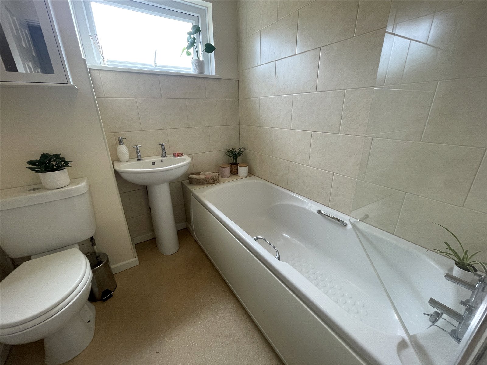 3 bedroom End of Terrace House for sale in Ceredigion