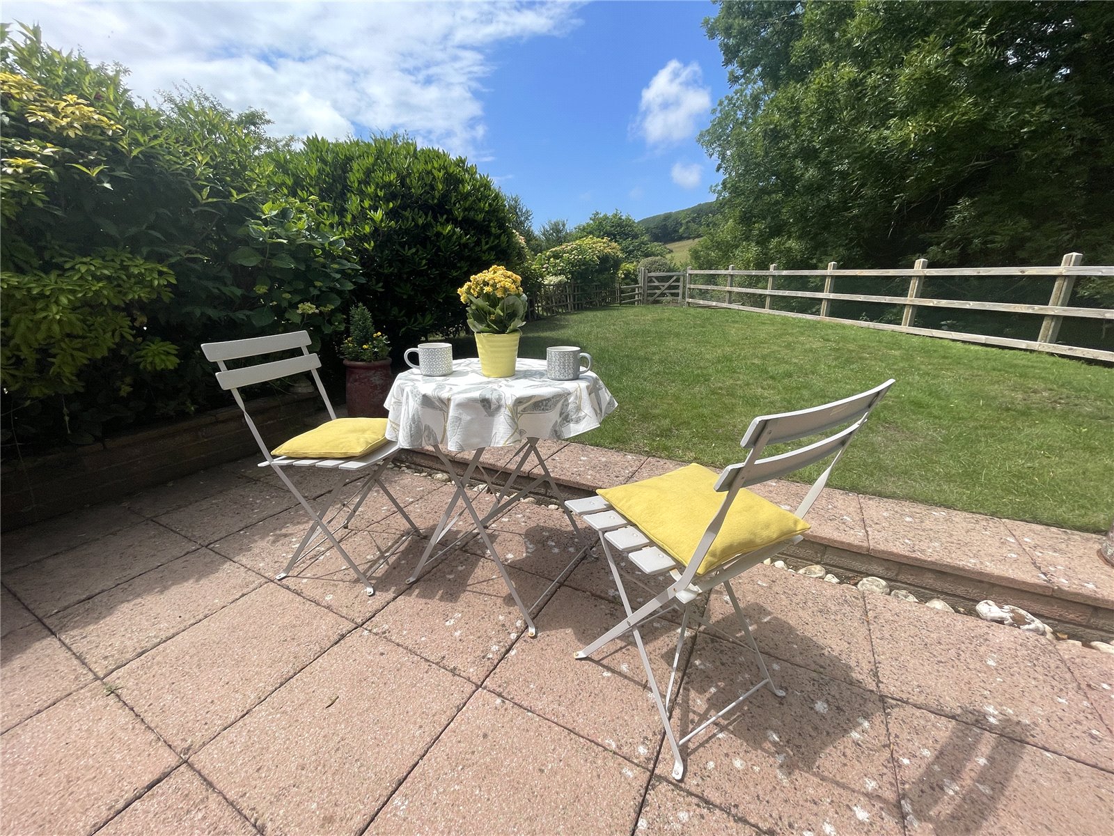 3 bedroom End of Terrace House for sale in Ceredigion