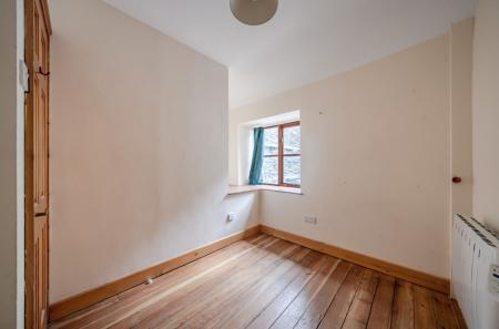 1392870-9-6943134...