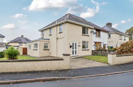 1366001-6-68f616d...