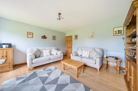 1369791-22-68fa16...