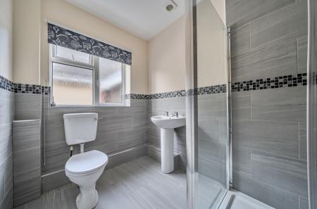 1383582-18-692457...