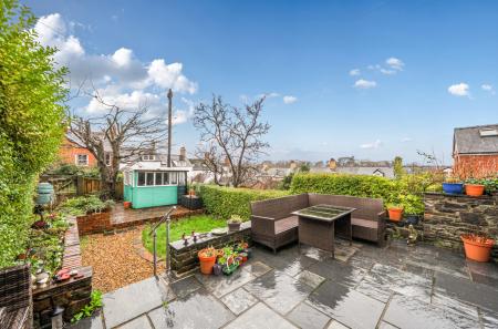 1385156-3-6938694...