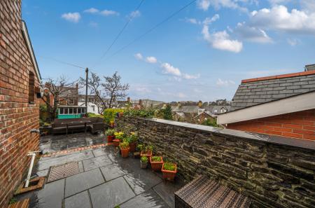 1385156-23-693869...