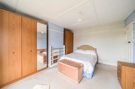 1348182-16-68c034...