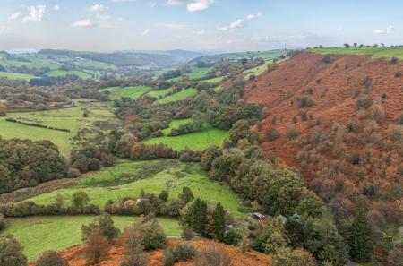 1362744-DJI_20251...