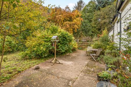 1362744-3-68ee922...