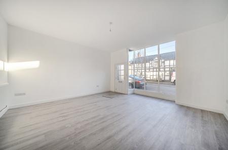 1404083-6-697a853...