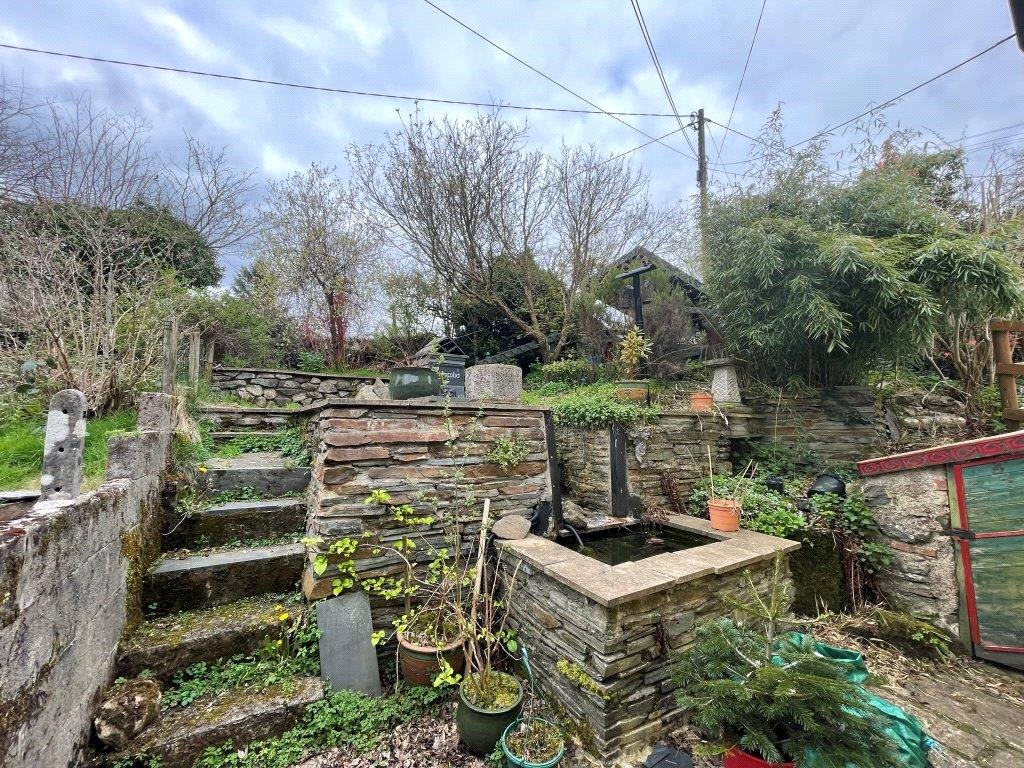2 bedroom Terraced House for sale in Dolgellau