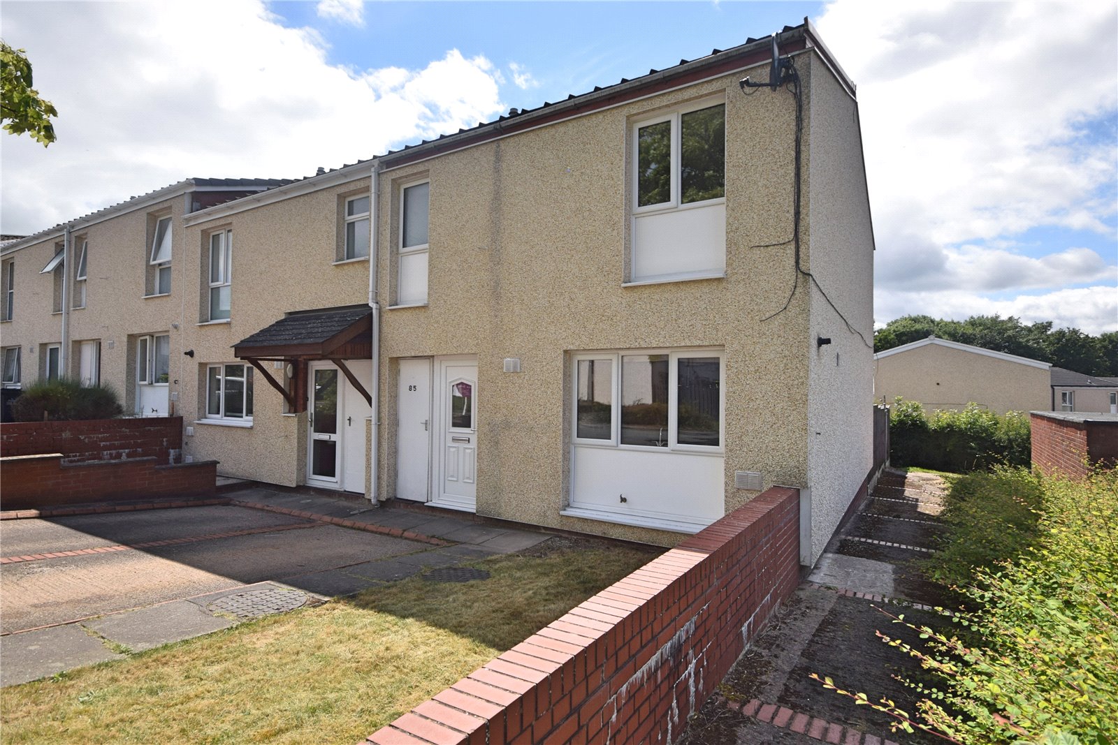 3 bedroom End of Terrace House for sale in Powys