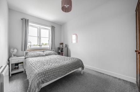 1343674-13-68b1d9...