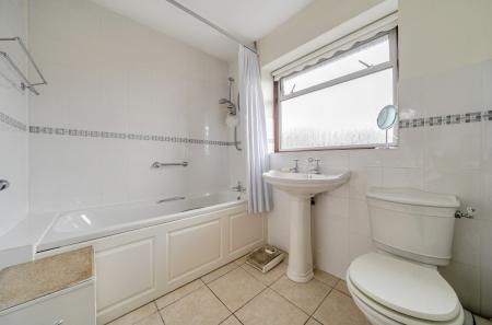 1343579-12-68b589...