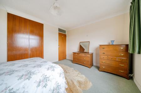 1343579-14-68b589...