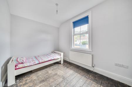 1347347-13-68b701...