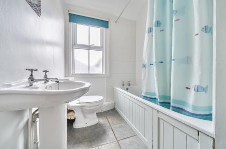 1347347-12-68b701...