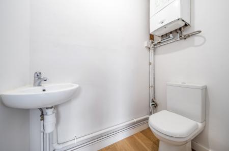 1347347-11-68b701...