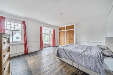 1347347-17-68b702...