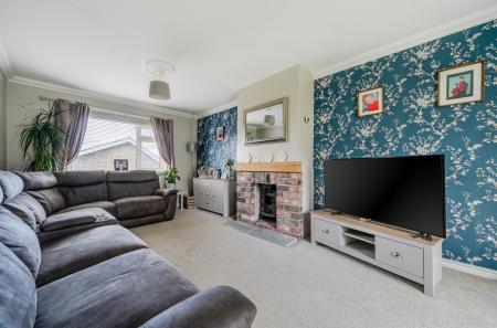 1347399-17-68b8a7...