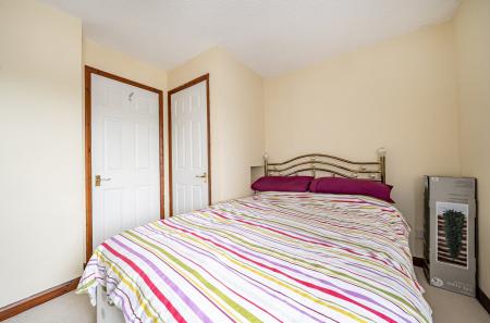 1365929-19-68efcc...