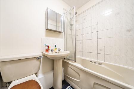 1365929-17-68efcc...