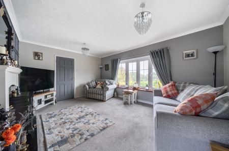 1369164-11-68f7e3...