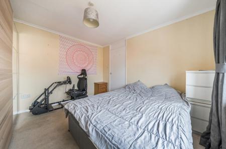 1372601-11-68fb42...