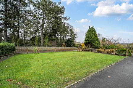 1375854-18-690de9...