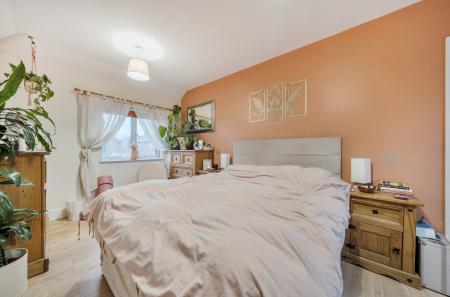 1396690-16-695fd9...