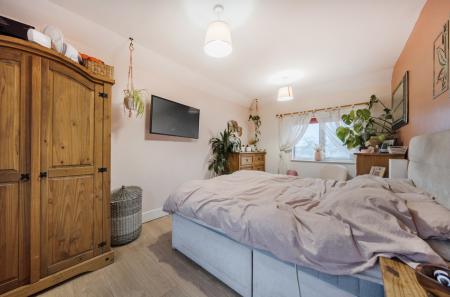 1396690-17-695fd9...