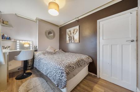 1396690-15-695fd9...