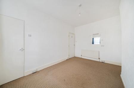 1372821-4-6902327...