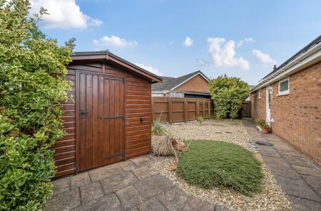 1364598-3-68e67f3...