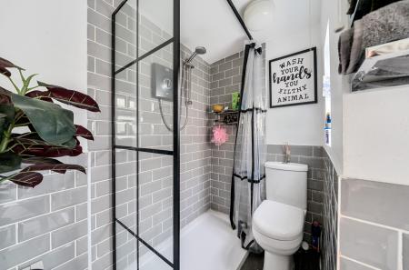 1375902-17-69146b...