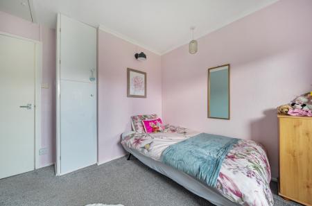 1383239-16-692459...