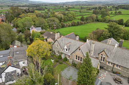 -68dd6538b8c8f-13...