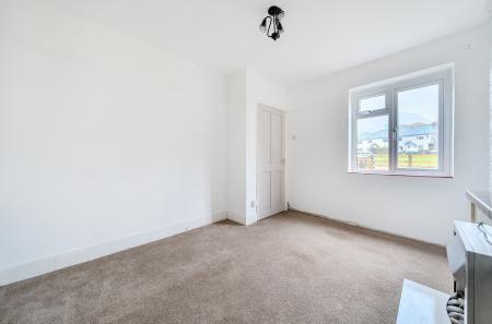 1374574-8-690afc7...