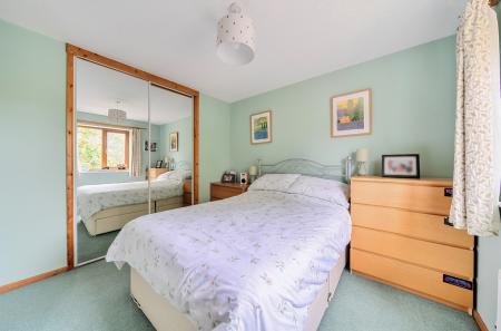 1348776-14-68b9d2...