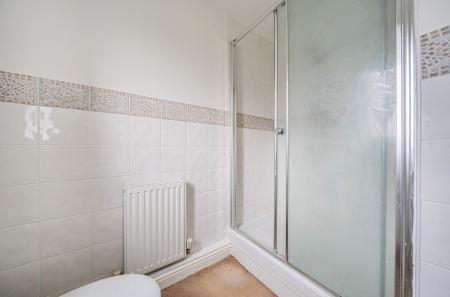 1380159-6-691387c...