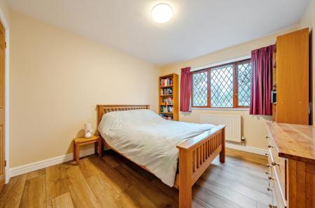 1386524-20-6931a5...