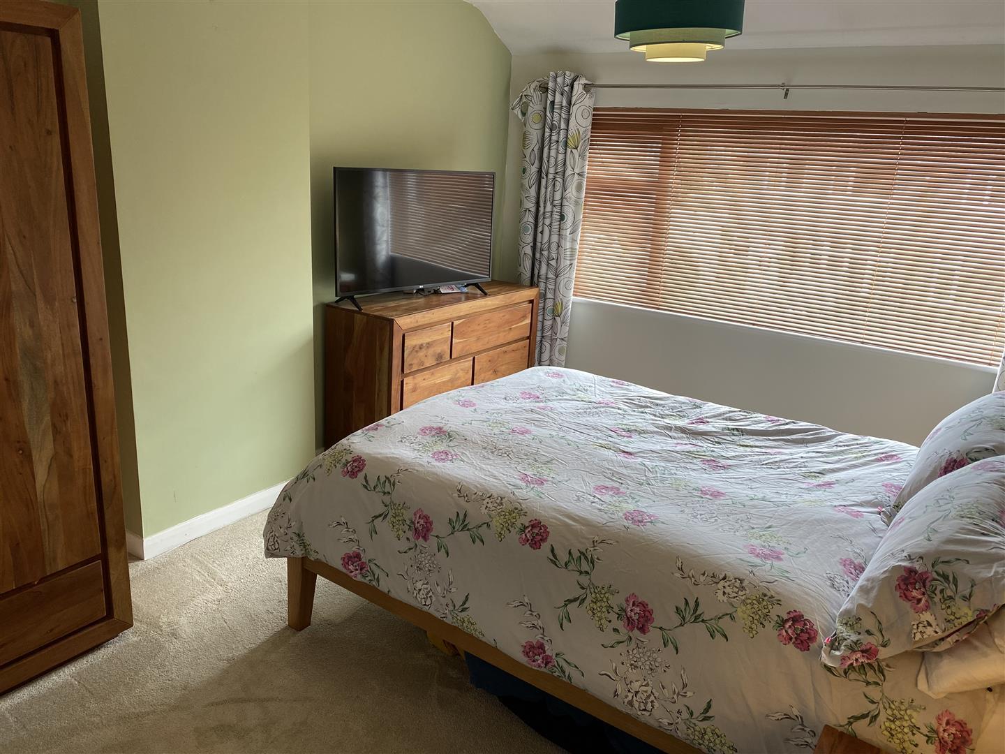 3 bedroom SemiDetached House for sale in Enderby