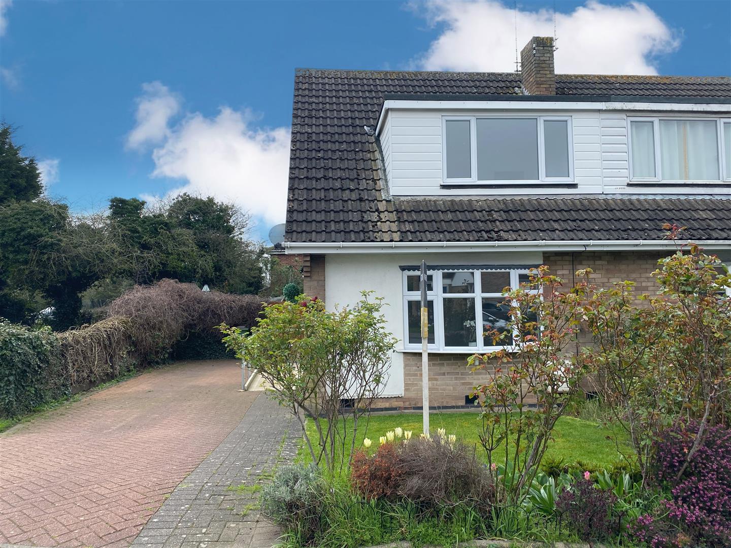 3 bedroom SemiDetached House for sale in Whetstone