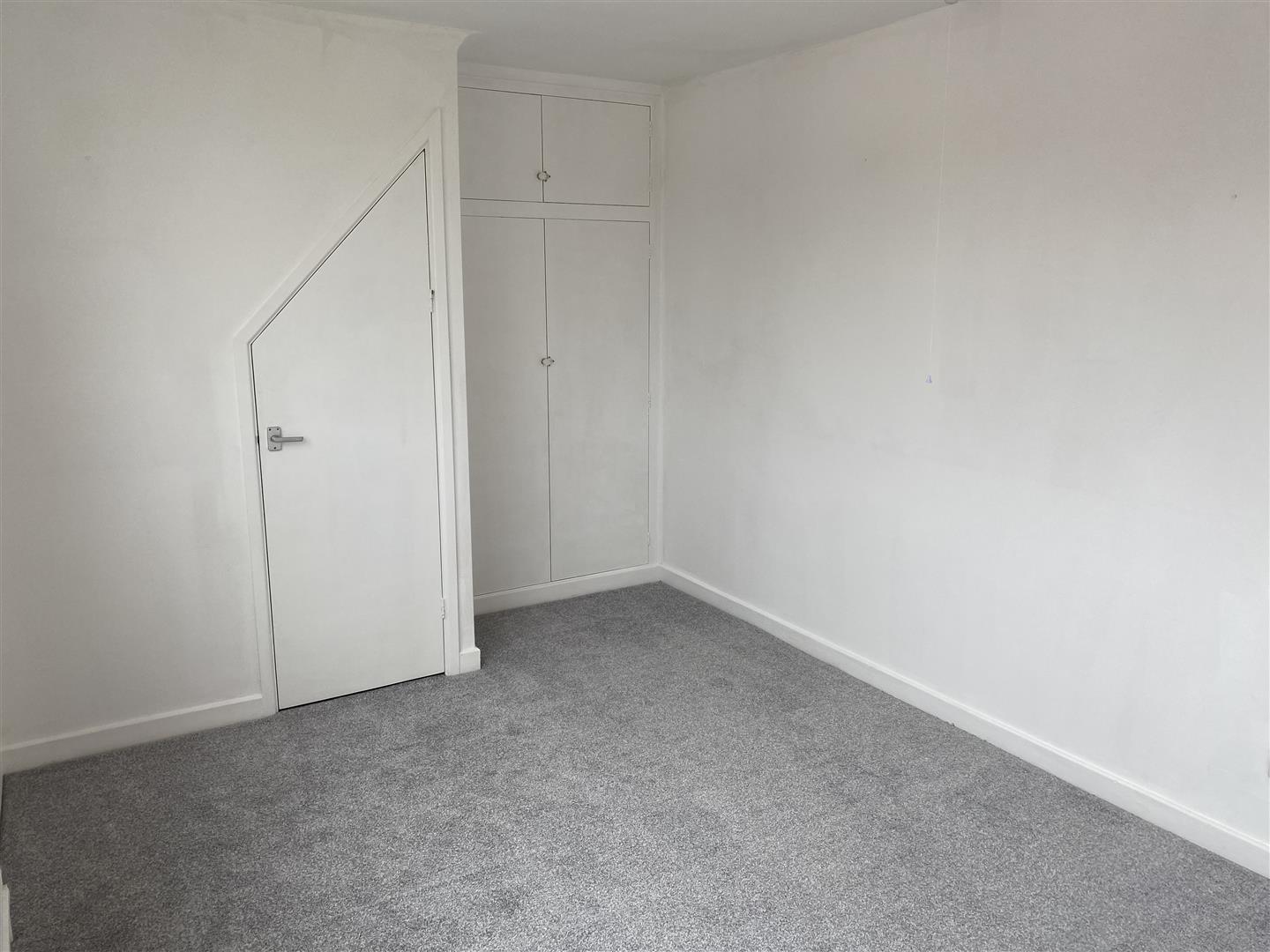 3 bedroom SemiDetached House for sale in Whetstone