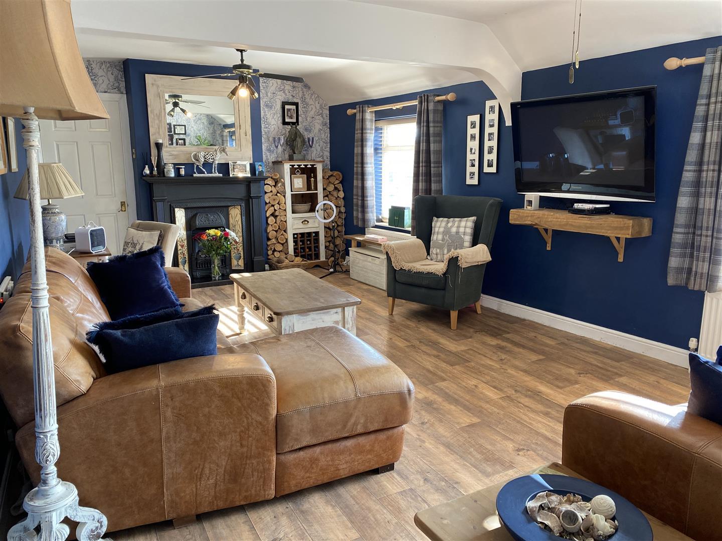 2 bedroom Apartment for sale in Whetstone