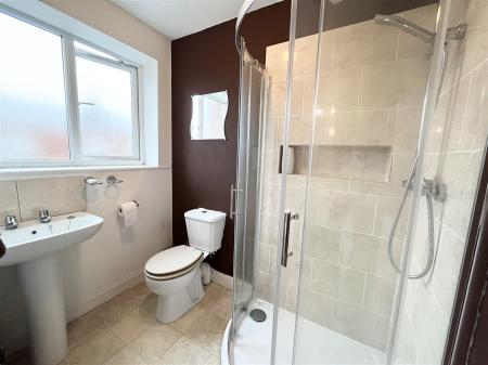 En Suite Shower Room